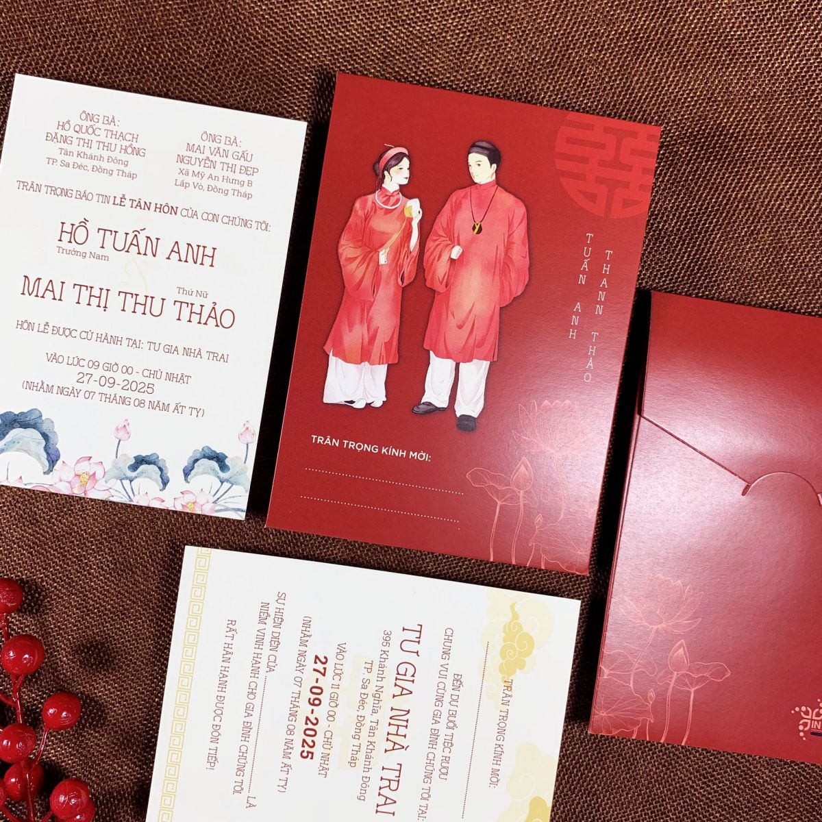 https://www.inanthao.com/ATC02 - Thiệp Cưới Chibi Áo Dài Hoa Sen