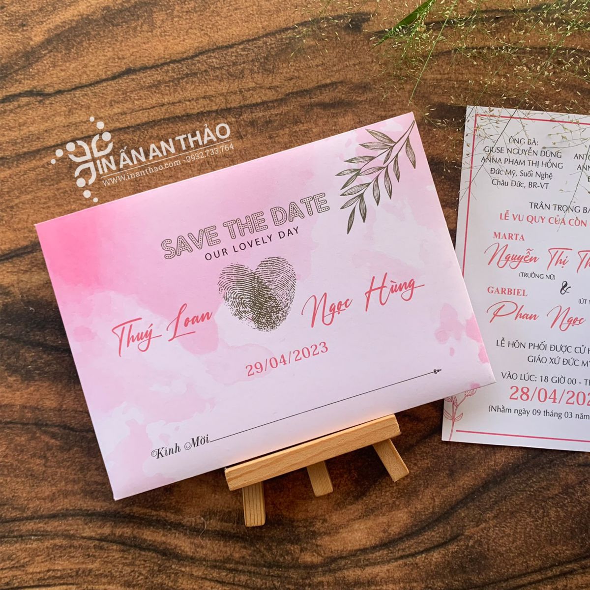 https://www.inanthao.com/Thiệp cưới Vân Tay hình Trái Tim - ATF21